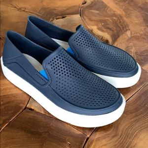 Croc kid slip on shoes